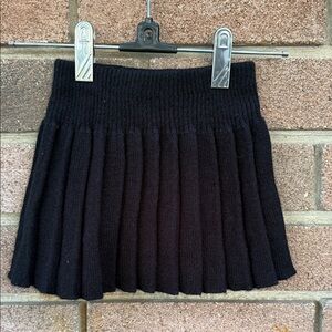 Chic Black Pleated Kids Skirt Size 2T